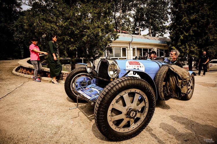 老爷车拉力赛 - 布加迪type35