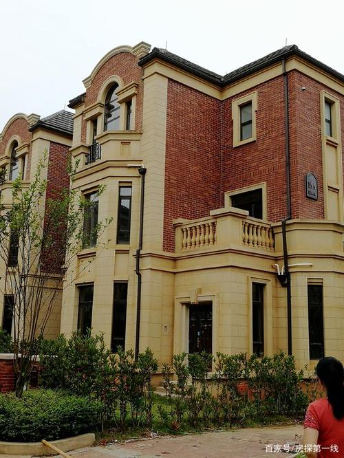 江西一线城市,南昌别墅实景拍摄,网友:都是有钱人住的地方