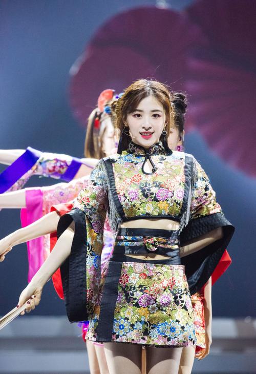 > 张含韵《乘风破浪的姐姐》第七期剧照图片(3/4)