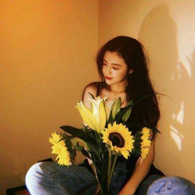 高清好看的女生温柔系高级质感头像图片