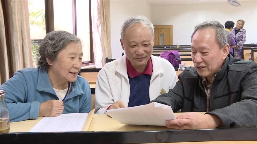 "老有所为"就能"老有所乐":"后学生"时代 不想毕业的老大学生们