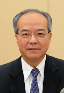 人大代表热议两高报告内蒙古自治区党委副书记政法委书记林少春代表