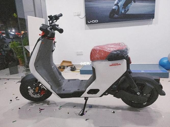 五羊本田新国标电动车ube