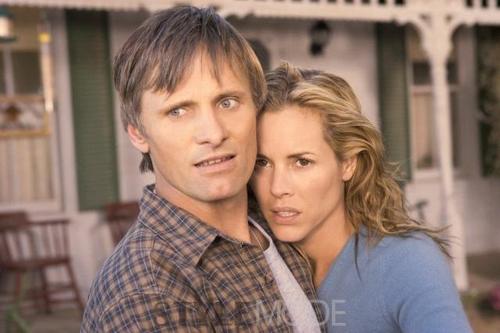 《指环王》系列让世人认识了维果·莫特森,在饰演阿拉贡前,维果