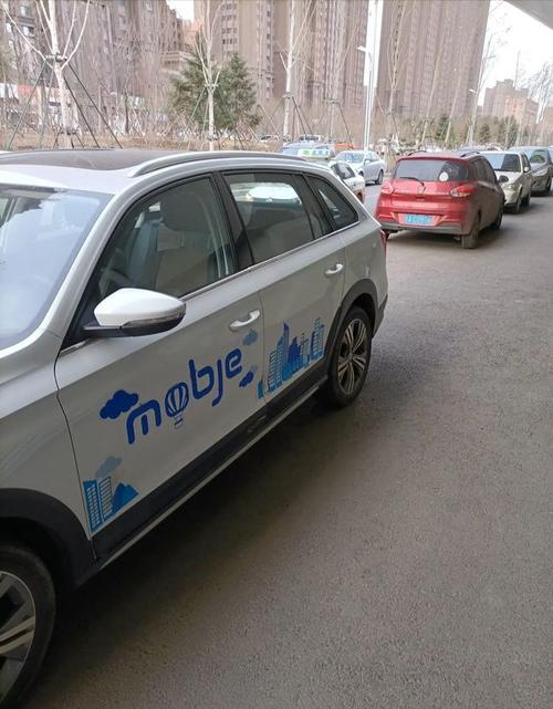 长春共享汽车乱停乱放 影响大家出行