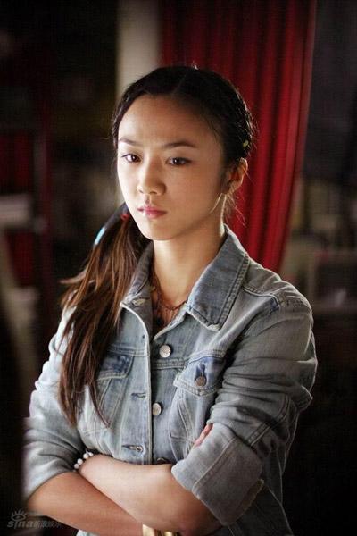 杨晓丽女人不哭剧照组图:汤唯电视剧处女作《女人不哭