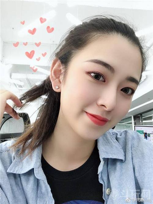 七舅脑爷女主角叫什么 七舅脑爷女主角微博照片分享