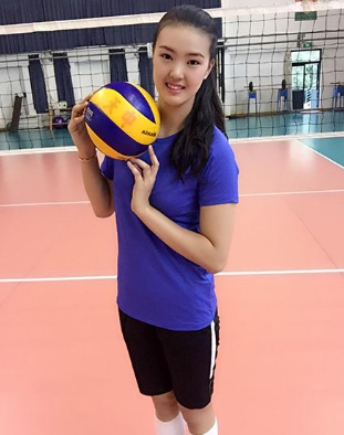 中国女排女神张常宁,曾因离队遭体育局"封杀",如今成国家队主力