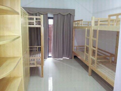 直击6月29日蓝青学校2014初一新生报到