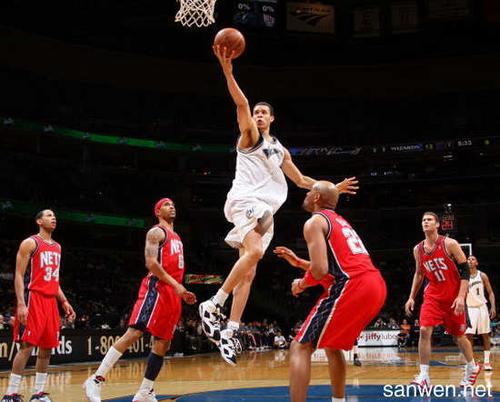 篮球上篮技巧详解