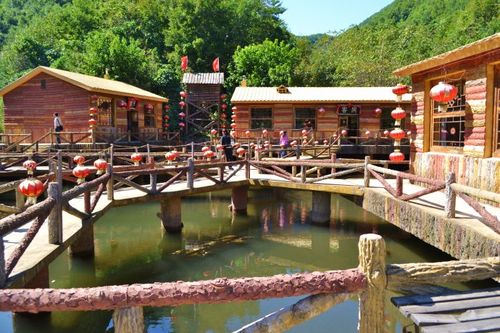 电视剧《刘老根》拍摄基地龙泉山庄(组图)