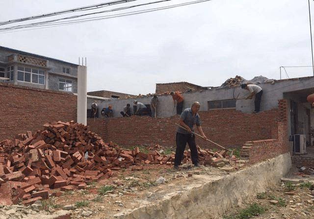 一半违建不一定全拆农村清违大范围开展大量农房本可免遭拆除