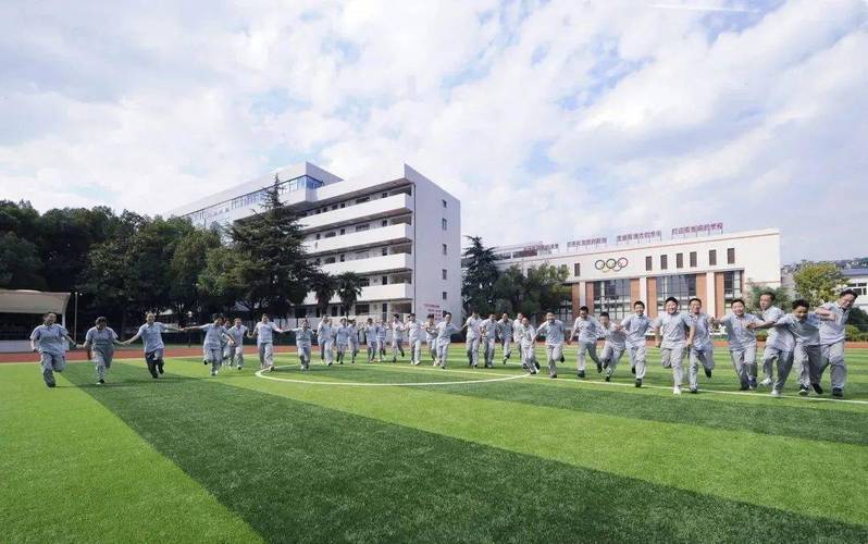 新优质学校|桐乡六中教育集团实验中学:启迪智慧,面向未来_发展_教育