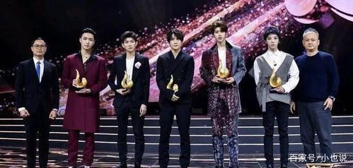 其实再看看旁边的一众女明星就可以看出王俊凯绝对没有180的身高,而