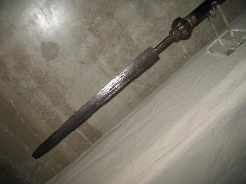 同是长穿刺兵器,槊和枪区别在哪,谁更强?