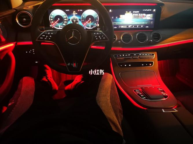 2021款奔驰e300l内饰_梅赛德斯-奔驰怎么样_汽车_汽车