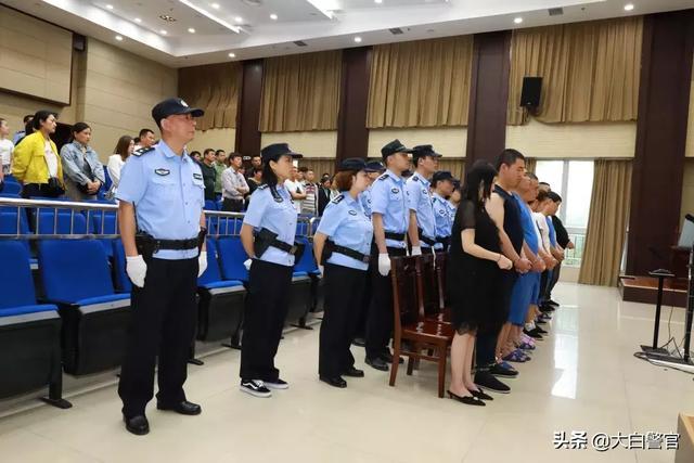 刚刚判了,15年!连云港徐春雷等10人涉恶团伙被公开宣判