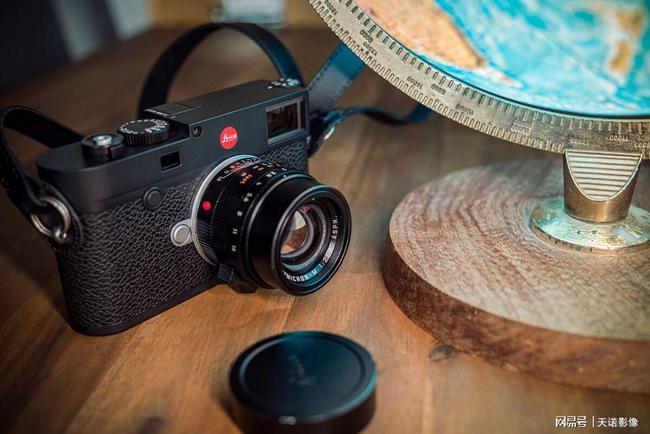 "我们没有发明相机,但我们发明了摄影.