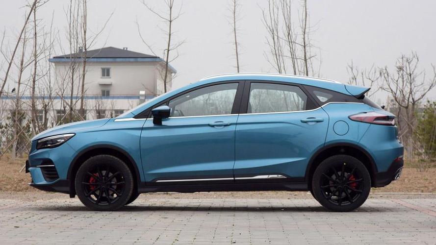 最近,又有一款新suv开启预售,它就是吉利全新suv帝豪s,推出4款车型