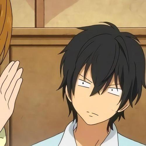 第22期 动漫情头:邻座的怪同学 水谷雫/吉田春 无水印情侣头像