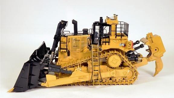 你知道吗这个巨型卡特彼勒d11推土机真的很大世界排名d三