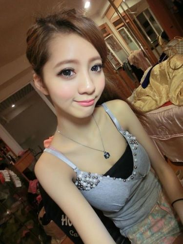 育达商业科技大学超漂亮的金发正妹 viki chen - 电脑