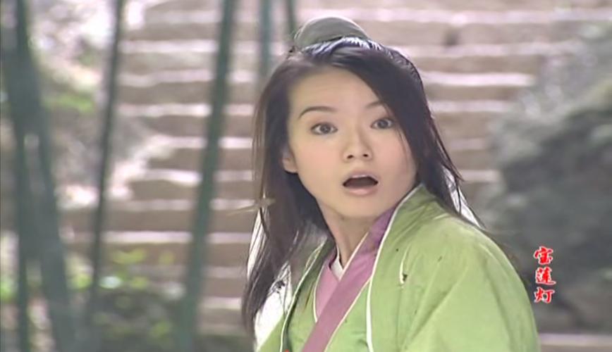 宝莲灯:林湘萍饰演丁香花了9个造型,假扮过小玉,也扮过丑新娘