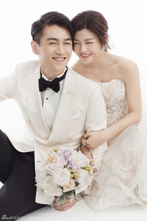 陈晓陈妍希婚纱照甜蜜曝光