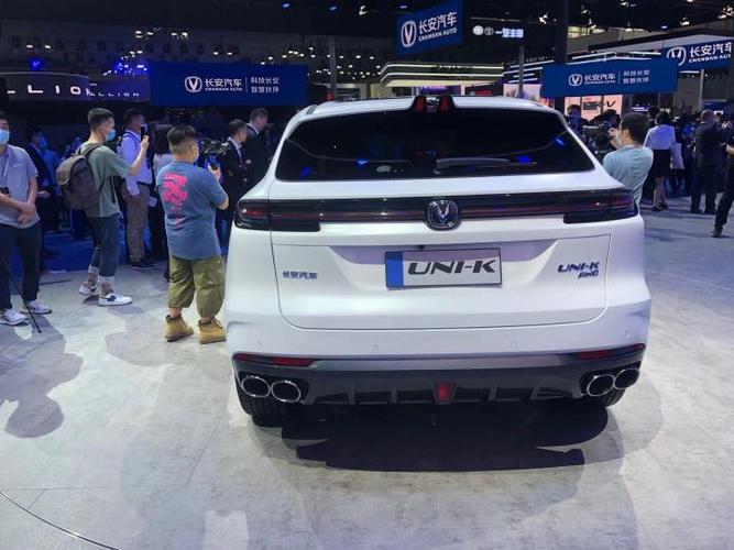 2020广州车展有颜值偏要靠实力长安unik实车亮相