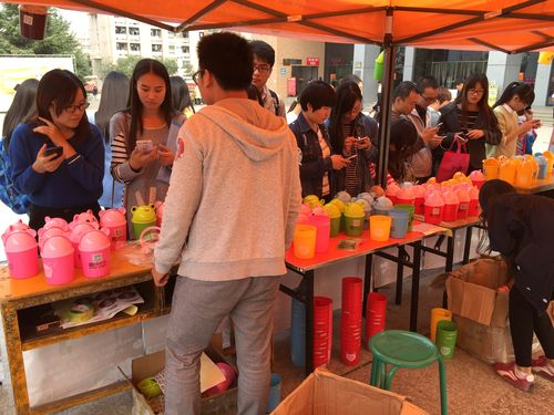 地推案例_三福百货全国移动电商大赛