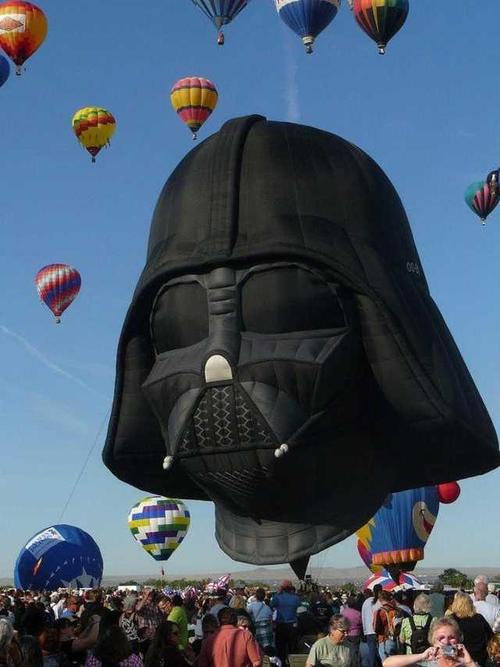 为什么看到巨大的物体会压抑?看下这些图片,体验巨物恐惧症