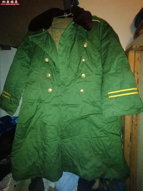 1号3号2件武警橄榄色83式军棉大衣35052厂