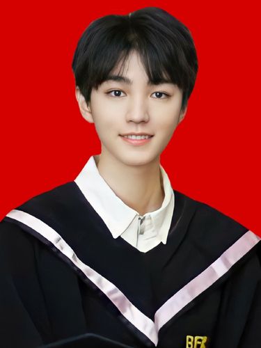 王俊凯分享210523粉丝自制王俊凯绝美证件照有学生时代的小俊再见啦