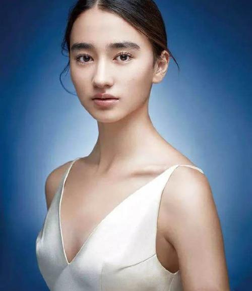 李宛妲身材照片太好了叶问4李宛妲三围及牛仔裤