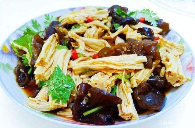 凉拌腐竹的家常做法