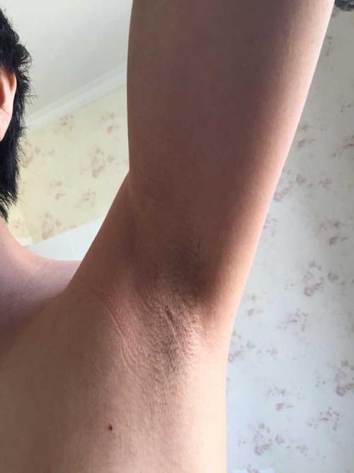 男生有刮腋毛的吗是怎样一种体验