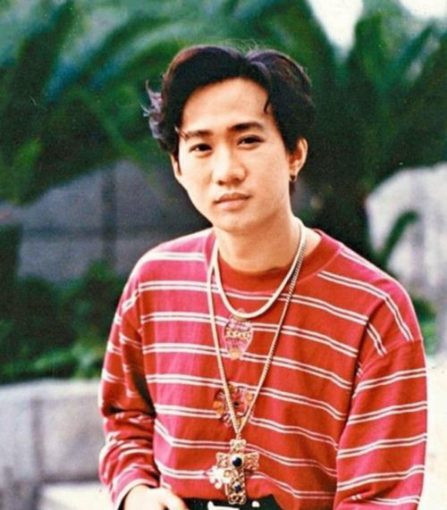 一首歌养他15年后还有钱,劳斯莱斯放家里,冒犯黄家驹遭封杀