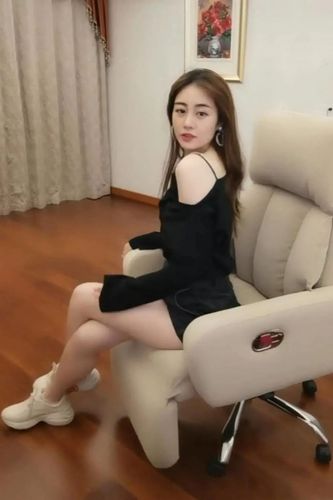 王小蒙气质越来越好私服穿搭清爽时髦颜值堪比偶像剧女主