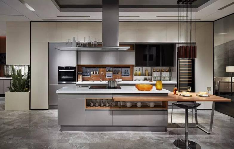 深度剖析 带你走进中西双厨的别样天地