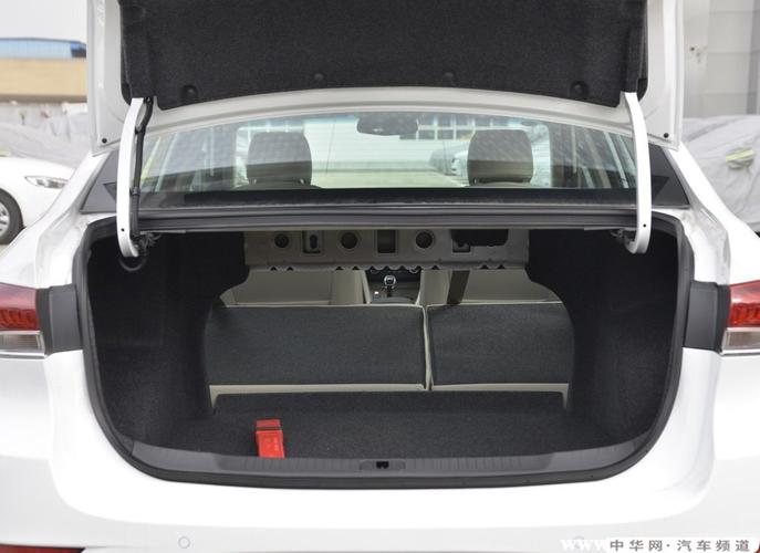 别克英朗后座怎么放倒,别克英朗后座拆卸视频