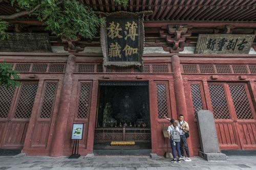 大同华严寺:一座对美学很考究的庙宇,保存正宗的华夏建筑