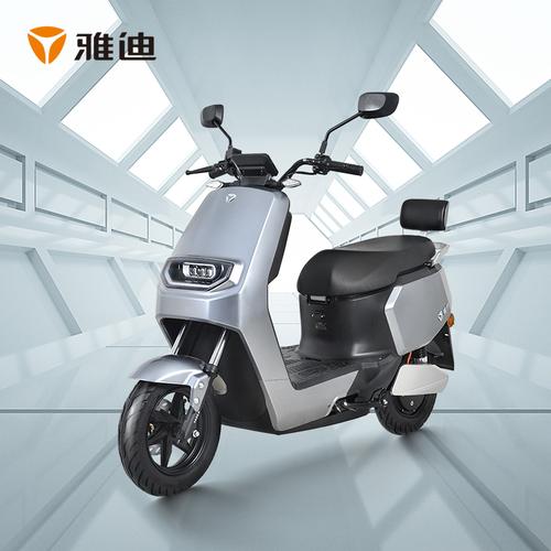 雅迪新款莱昂电动车石墨烯电池豪华电摩时尚代步轻便电瓶车通勤车莱昂