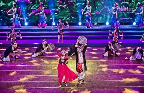 手鼓舞的舞蹈特点