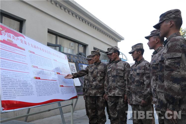 拉萨警备区某团掀起党的十九届六中全会练兵热潮