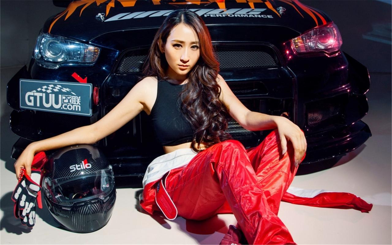 火辣美女车模美艳写真高清壁纸