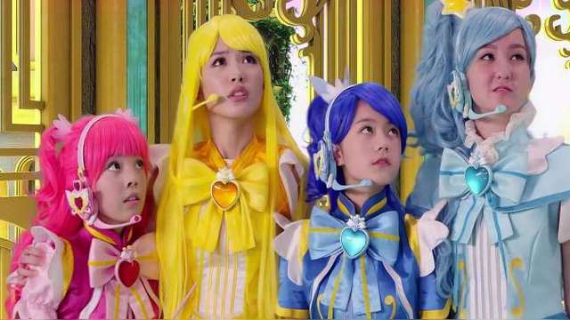 巴啦啦小魔仙之魔法海萤堡:娜希雅是公主!姐姐希雪女王好漂亮!
