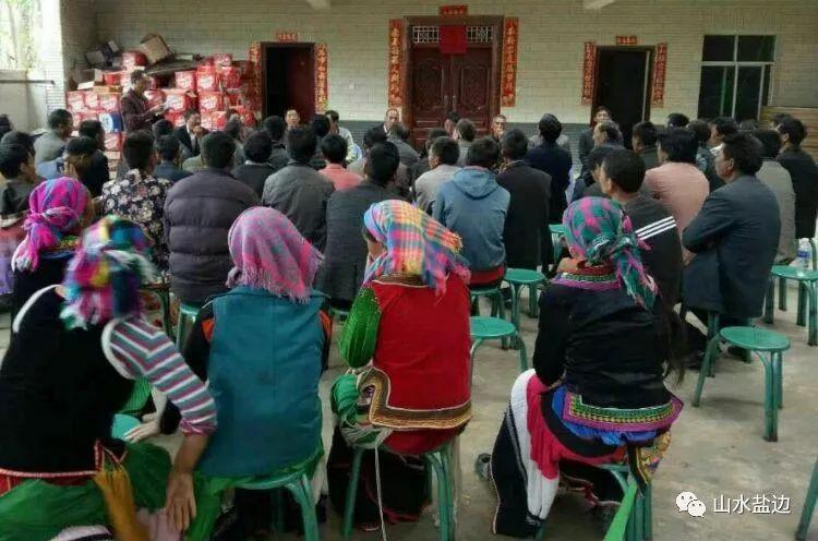 温泉彝族乡:"精神扶贫 思想补钙",抓治理,促发展!