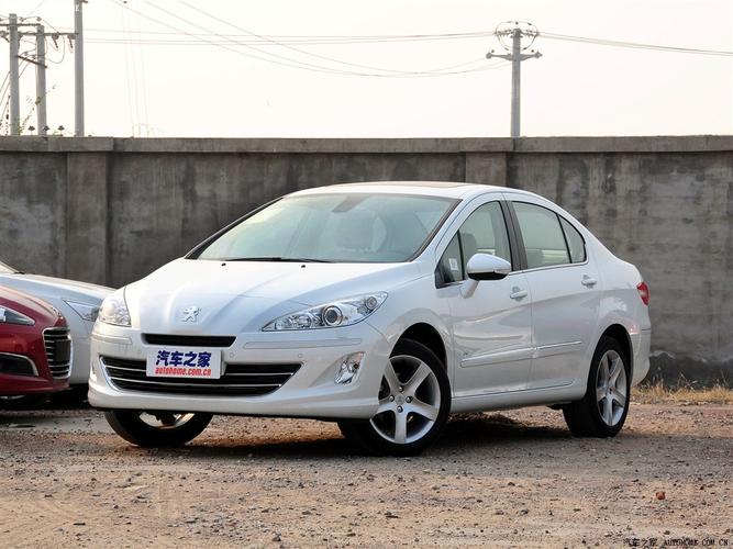 2013款东风标致408 2.0l自动尊贵版