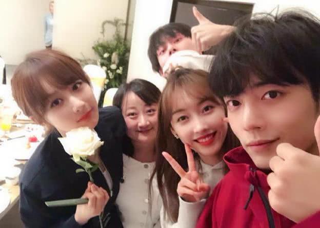 恋情被发现了也不意外?肖战透露要效仿刘德华,谈恋爱不会公开!