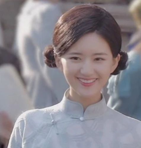 女明星民国造型:谭松韵温婉杨幂大气,而她却有古典如画之美